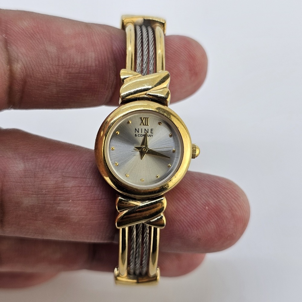 Nine West Dress Analog Women's Watch 19MM Gold Dial Gold Bands 5.5" NEW Battery